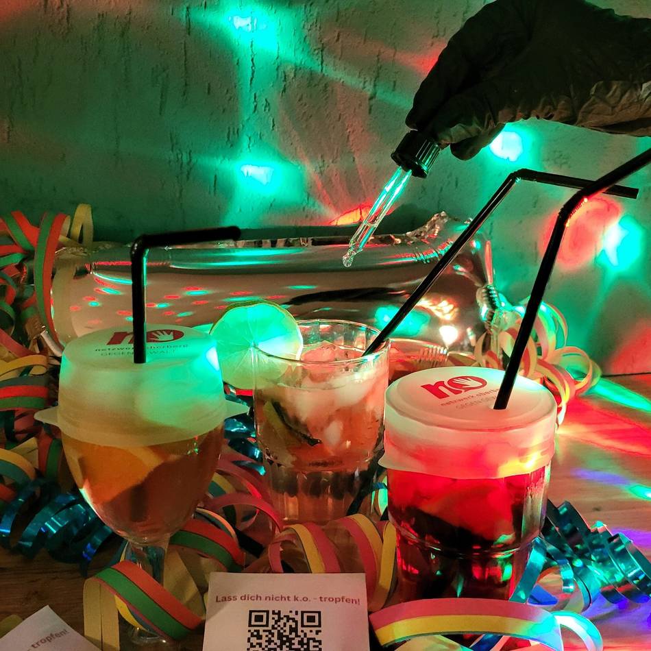 Netzwerk Oberberg „no – gegen Gewalt“: „Lass dich nicht K.o.-tropfen“ – wichtige Tipps für die Jecken