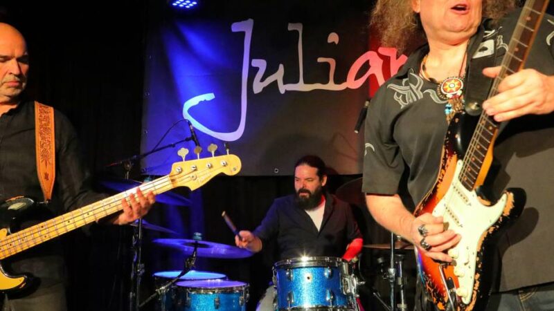 Konzert in Rheinberg: Blues-Rock mit Julian Sas und Band im Schwarzen Adler