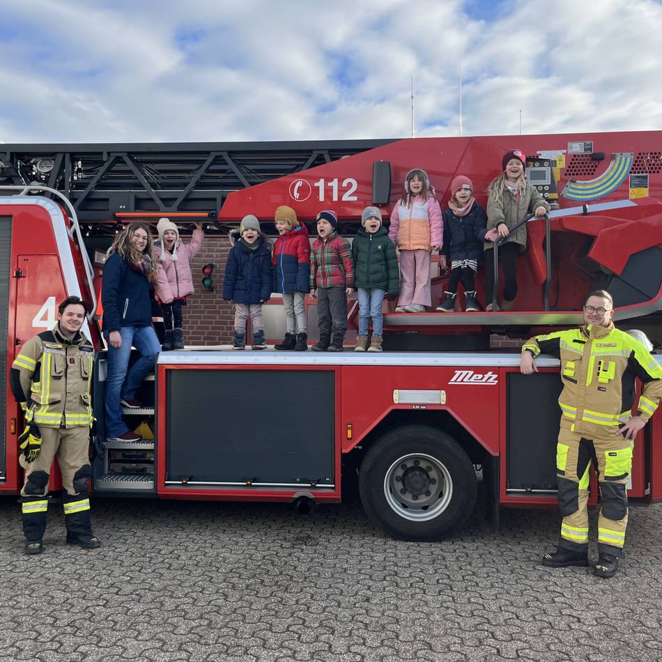 Spannende Einblicke in Meerbusch: Hoch hinaus mit der Feuerwehr