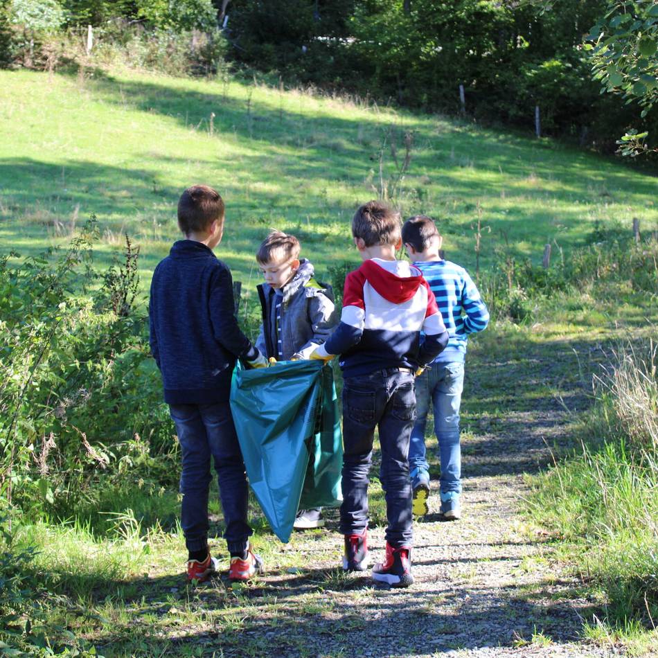 Bergischer Abfallwirtschaftsverband: Frühjahrsputz für die Natur – gemeinsam gegen wilden Müll