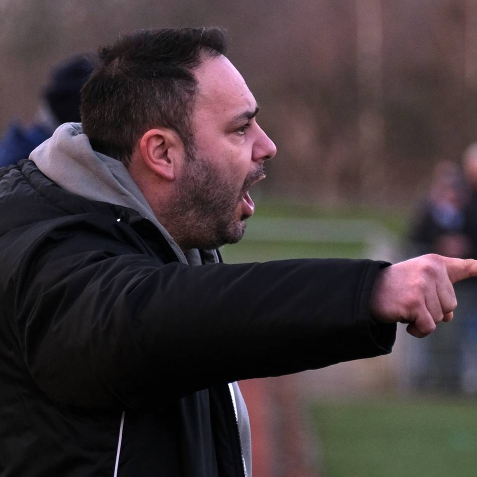 Noch vor dem Rückrunden-Start: Aus privaten Gründen – spontaner Trainerwechsel beim HSV