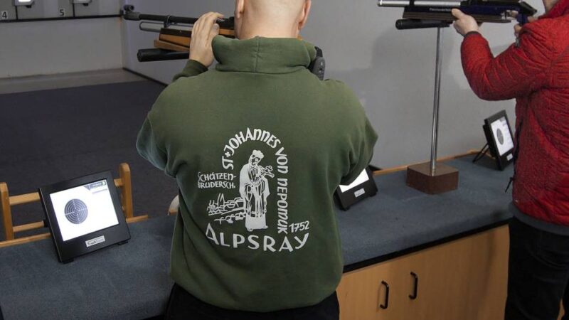 Schützen in Rheinberg: Alpsrayer Schützen modernisieren ihren Schießstand