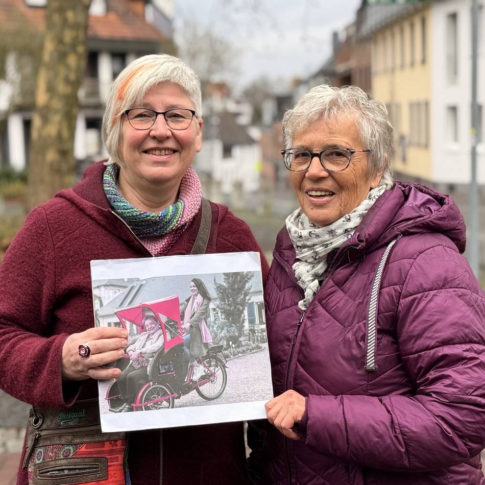 Fahrdienst für Senioren in Kleve: Mit der Rikscha zurück in den Fahrtwind