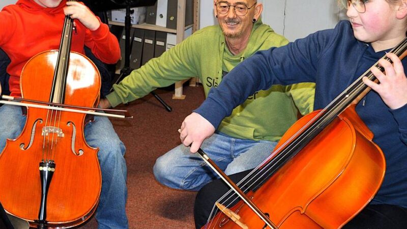 Preisträger von „Jugend musiziert“ aus Wermelskirchen: Überraschender erster Platz für Nachwuchs-Cellisten