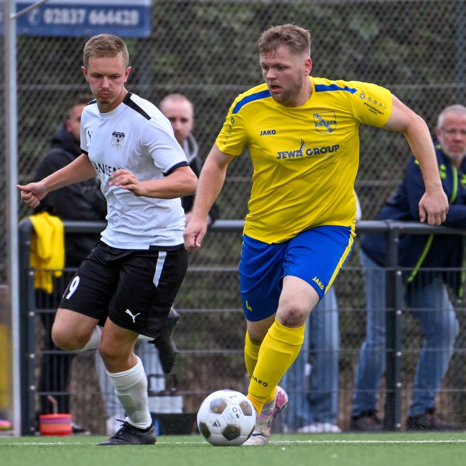 Extrem wichtiger Sieg: TSV Weeze dreht gegen Borussia Veen in Unterzahl auf und gewinnt