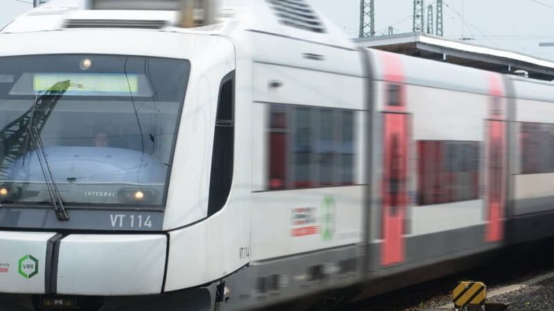 Wegen Bauarbeiten: Auf der Linie der S28 kommt es am Neusser Hauptbahnhof zu Ausfällen
