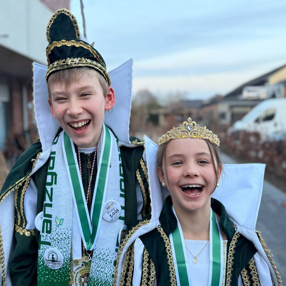 „Mama, ich möchte auch Prinzessin werden“: Ein Dorf und sein Kinderprinzenpaar