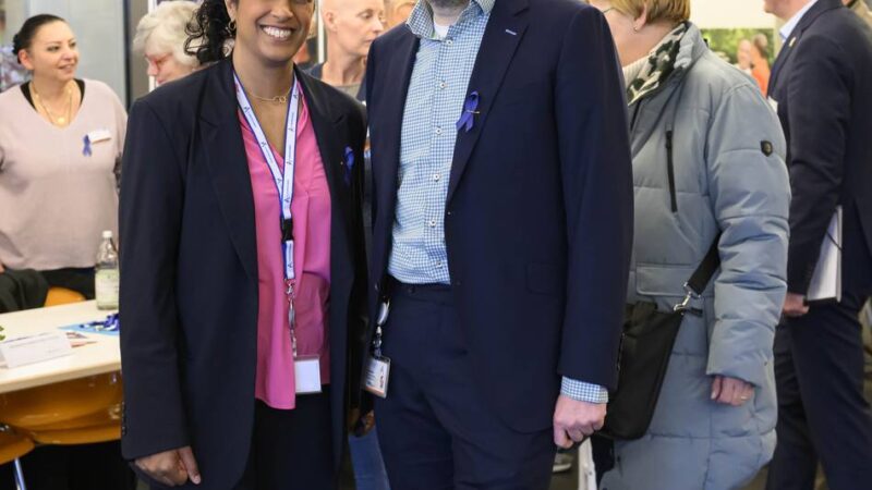 Weltkrebstag in Neuss: „Viele Erkrankte versuchen, ihren Angehörigen den Eindruck von Stärke zu vermitteln“