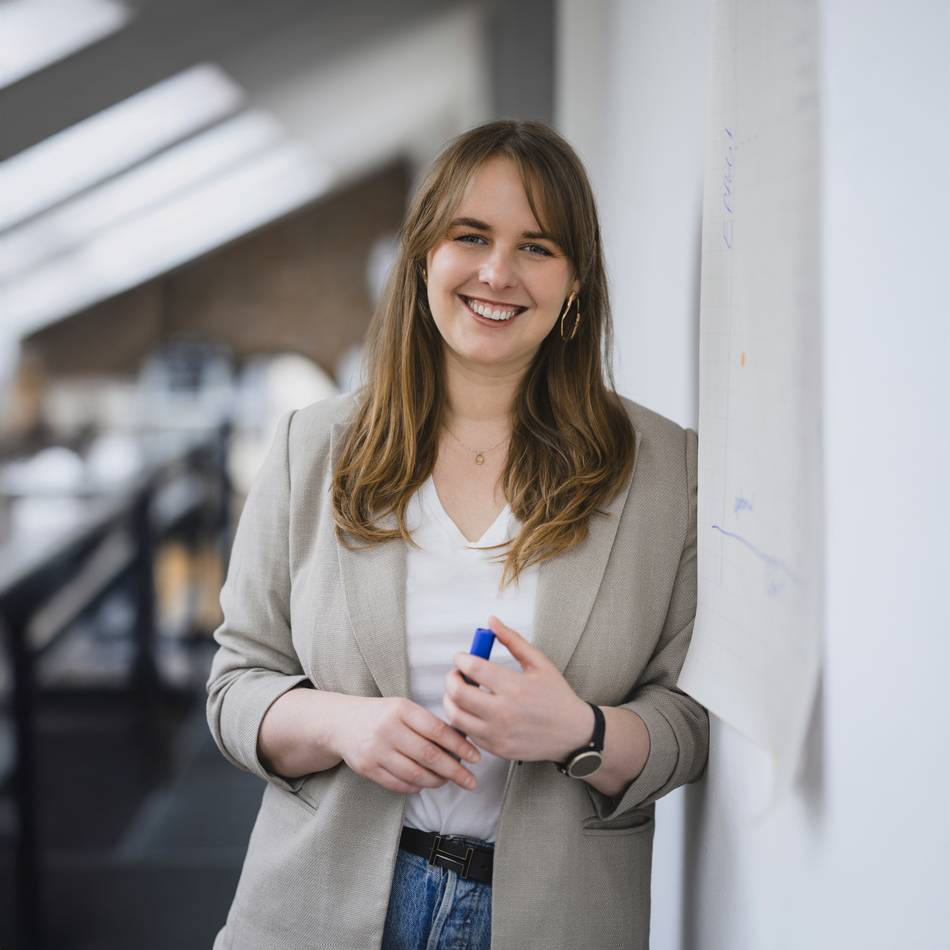 Dialog im Eifgen in Wermelskirchen: Medizinerin klärt im Eifgen über „Dr. KI“ auf