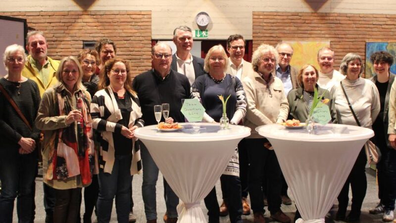 Angebote in Neuss: Stiftungsspende für das Quartiersbüro in Gnadental