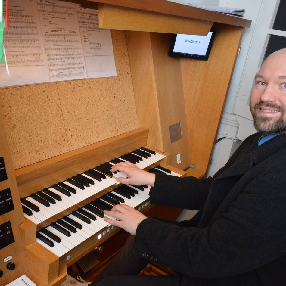 Evangelische Kirchengemeinde Hückeswagen: Wenn die Musik des neuen Kantors Bände spricht