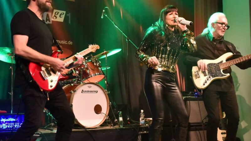 Konzert in der Kulturkirche: „Page 1“ begeistert mit Soul- und Popklassikern