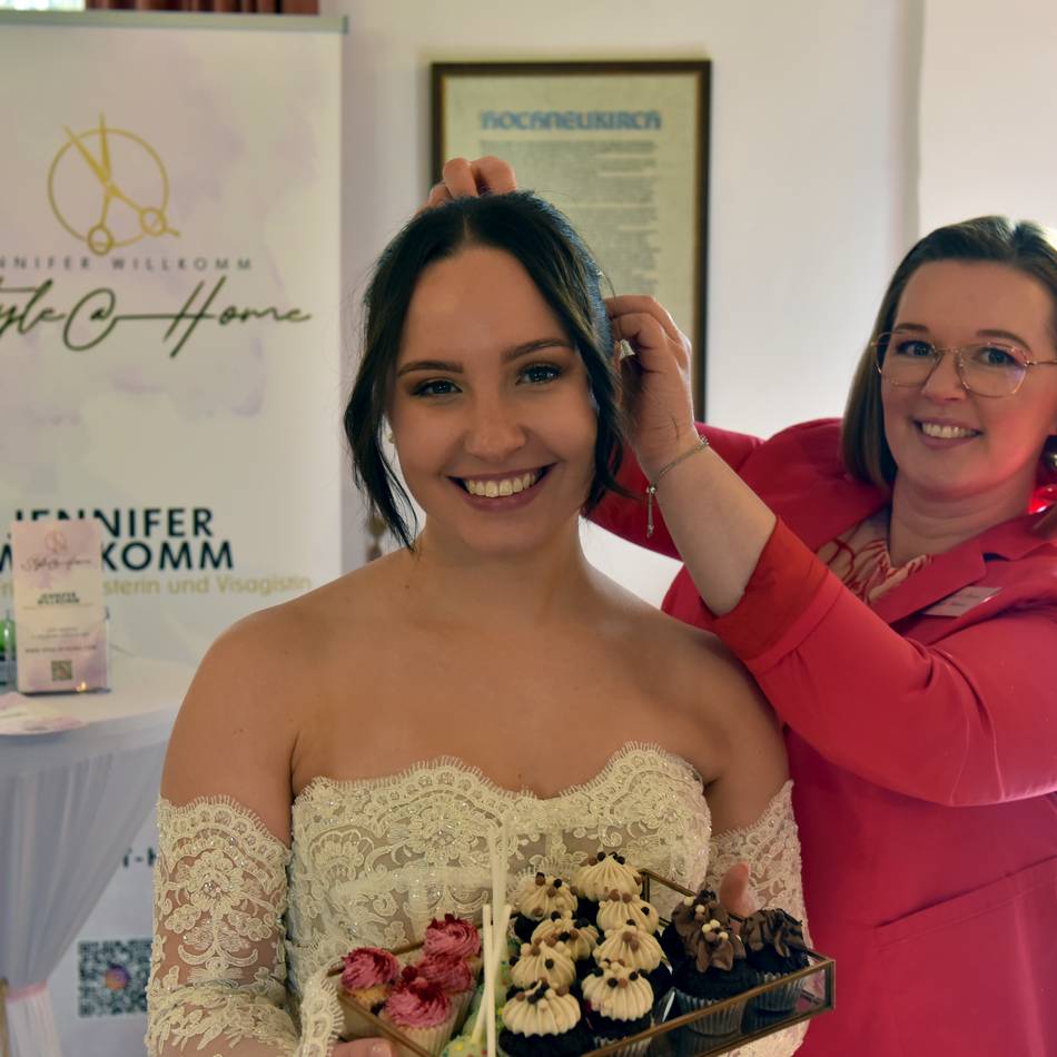 Jüchen feiert die Liebe: Hochzeitsmesse lockt zahlreiche Besucher