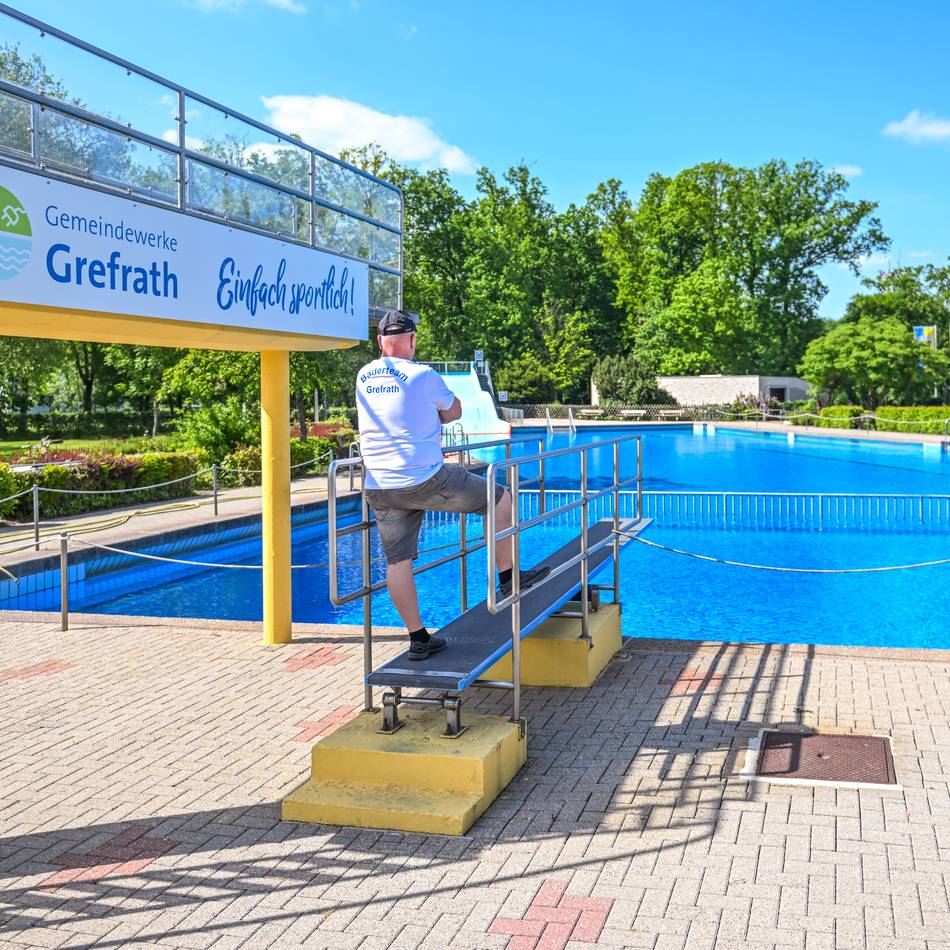 Sportstätten in Grefrath: Arbeitskreis soll Bäder unter die Lupe nehmen