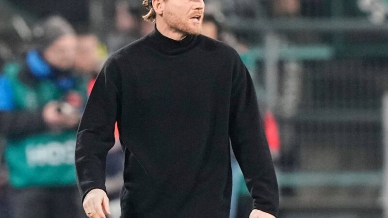 Gefühlswelt nach 1:1 gegen Leverkusen: Doppelter Ärger ist für Gladbach-Trainer Polanski ein Grund zur Freude