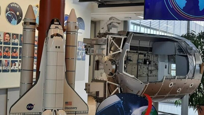 Trainingszentrum in Köln: Volkshochschule Grevenbroich bietet Ausflug zu Astronauten-Center