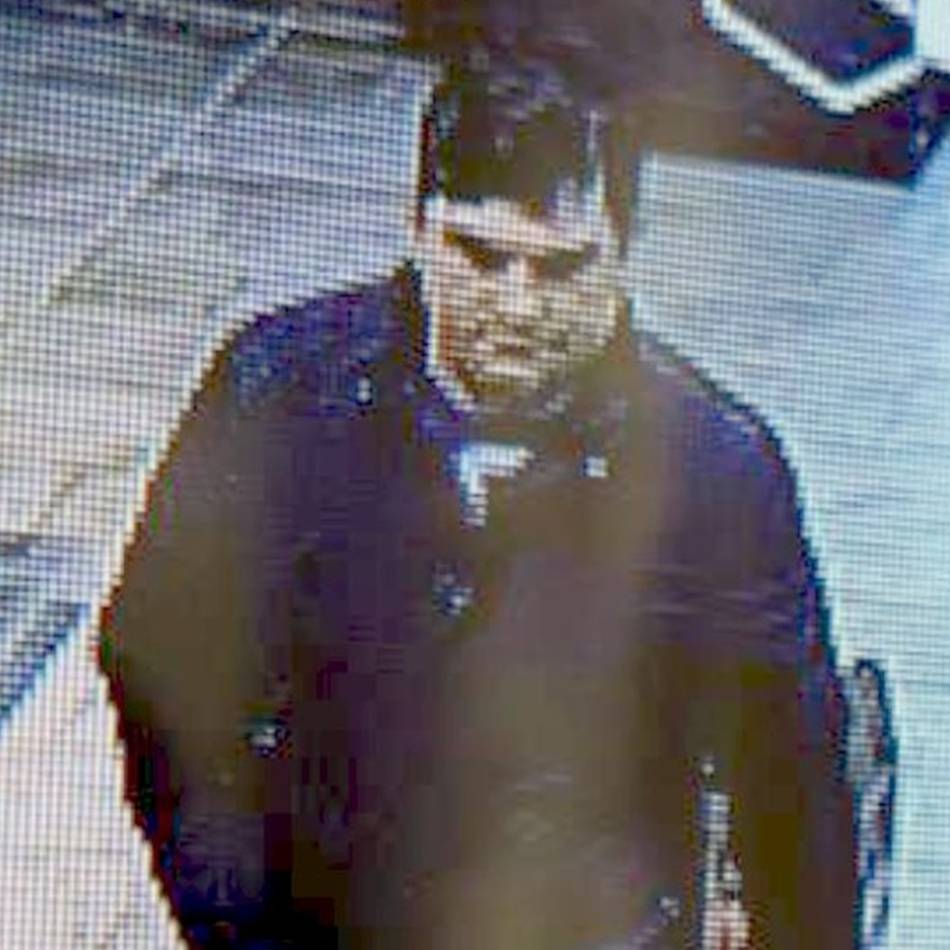 Pakete gestohlen: Unbekannter plündert Poststelle bei Edeka in Winnekendonk