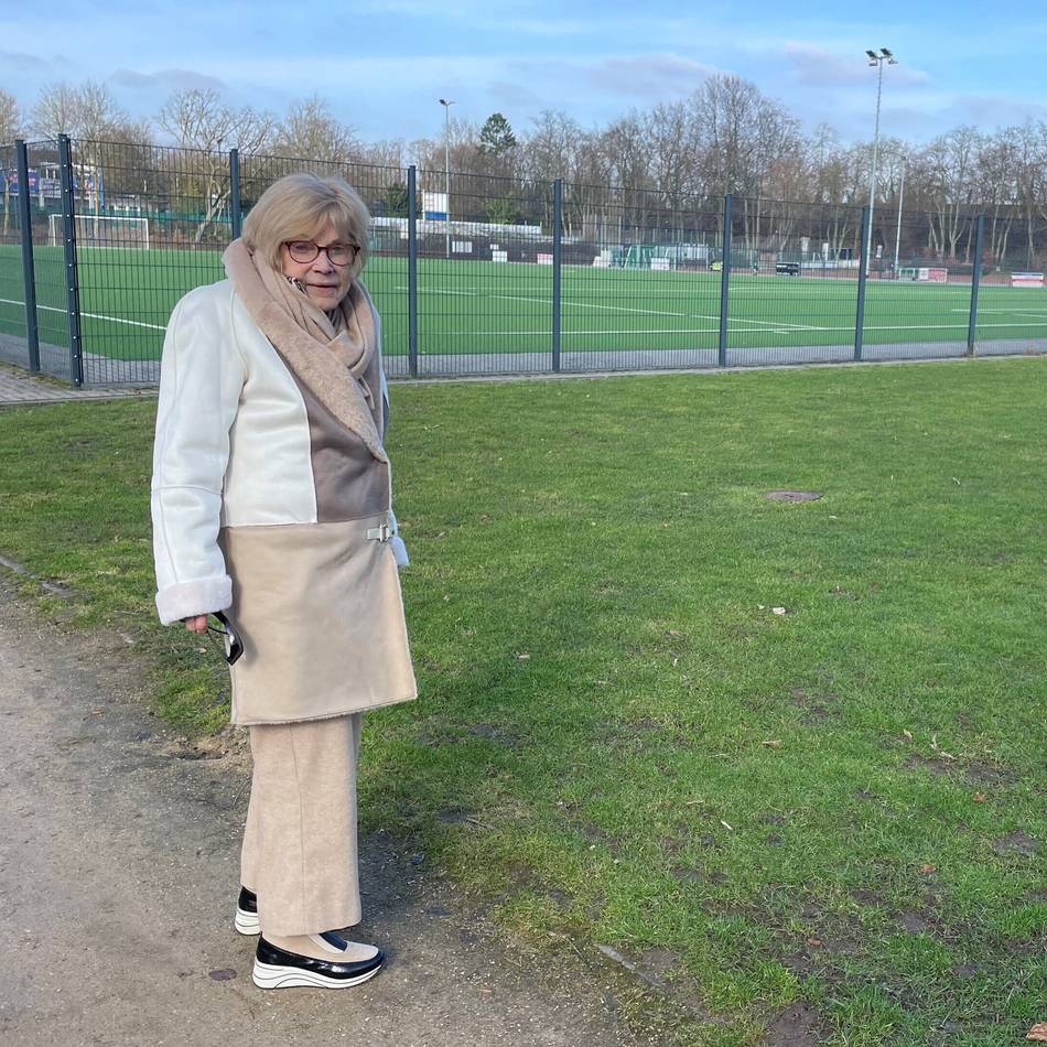 Giftköder im Neusser Stadionviertel?: Hundebesitzer warnen vor tödlicher Gefahr – auch für Kinder