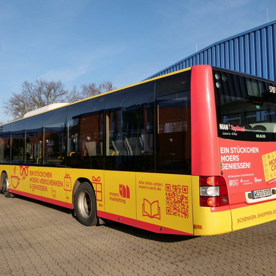 Moers Card: Wie ein Niag-Bus jetzt Lust aufs lokale Shoppen macht