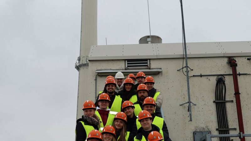 Müllverbrennungsanlage in Kamp-Lintfort: Was Sparkassen-Azubis über Asdonkshof wissen wollten