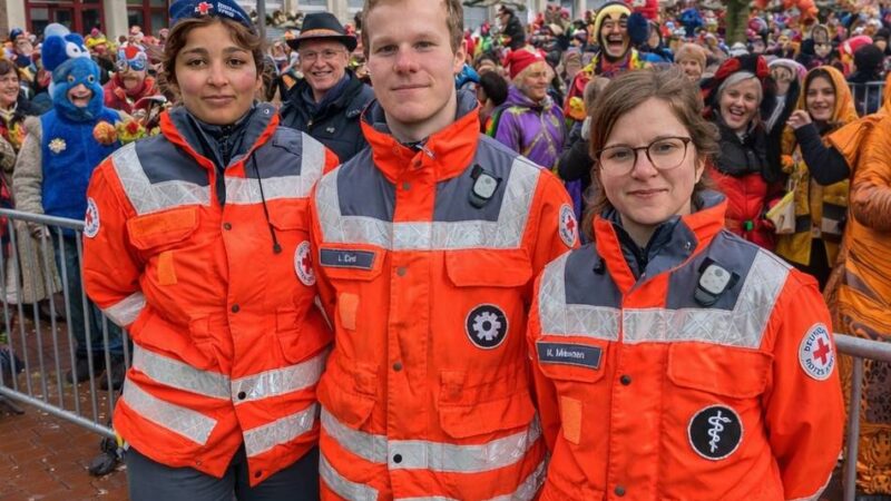 Karnevals-Bilanz im Kreis Wesel: Wenig Arbeit für die Polizei, viel für das Rote Kreuz