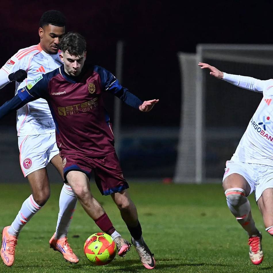 Ganz später Nackenschlag: 0:1 – Fortunas U23 verliert Karnevalsduell beim Bonner SC
