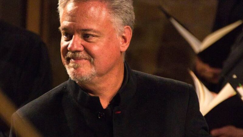 Mit Bayer Philharmonikern und drei Chören: Europa-Uraufführung eines eindruckvollen Requiems