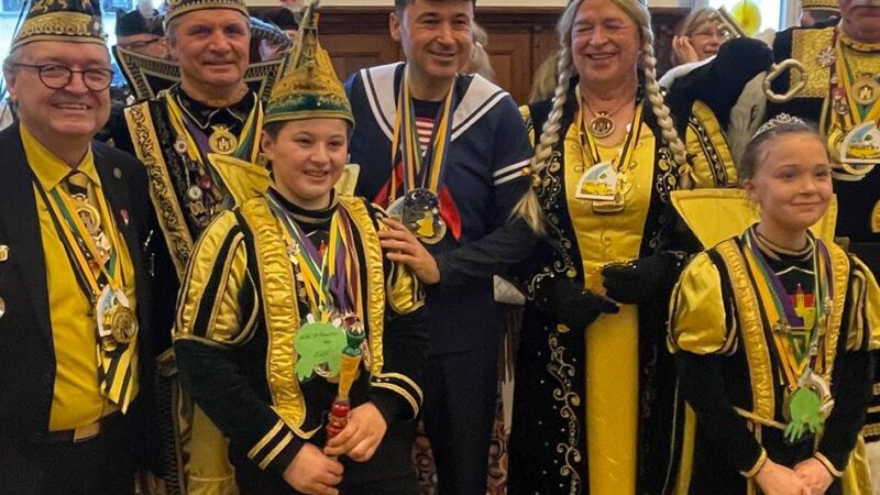 Altweiber in Süchteln: Rathaus-Chef hatte ein schnelles Einsehen