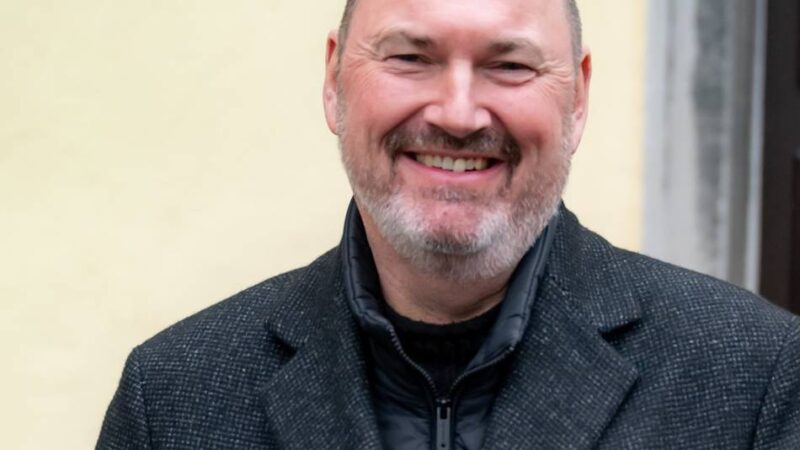 Neue Form der Bürgersprechstunde in Brüggen: Marcel Johnen lädt zum Gespräch vor Ort