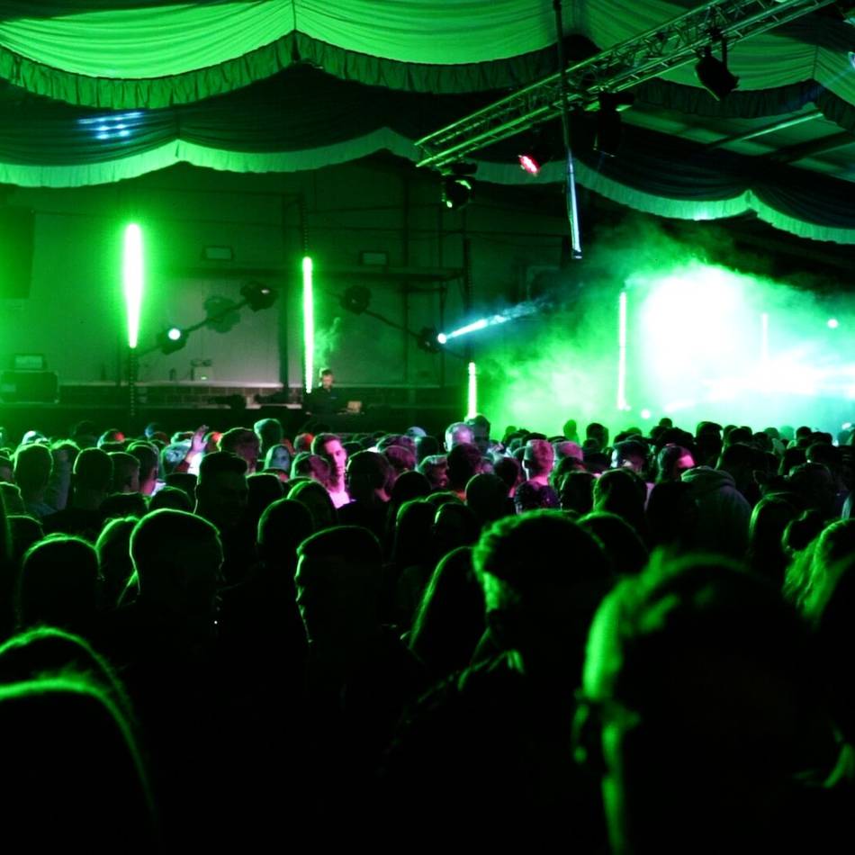 Karneval in Alpen: KLJB Veen lädt zur großen Karnevals-Party