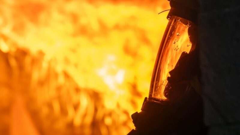 Feuerwehr-Ausbildung: Training für den Ernstfall: Krefelds Nachwuchs im Flammen-Test