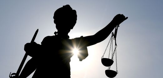 Deutschland: Klagen gegen abgelehnten Asylantrag haben sich verdoppelt