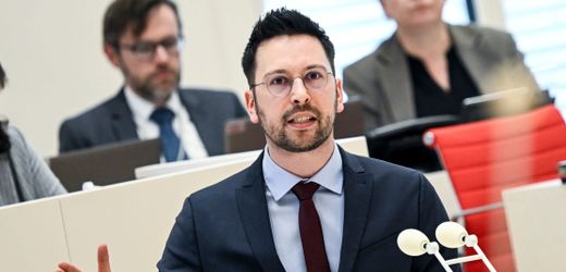 Falkenberg: AfD-Bundesvorstand relativiert rechtsextreme Parole bei Teenager-Party
