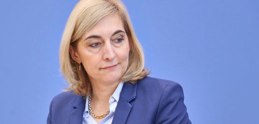 SPD drängt Gesundheitsministerin Warken bei Krankenkassenreform zur Eile