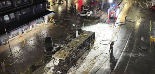 Kerzers in der Schweiz: Brand in Bus – Verdächtiger hatte wohl psychische Probleme