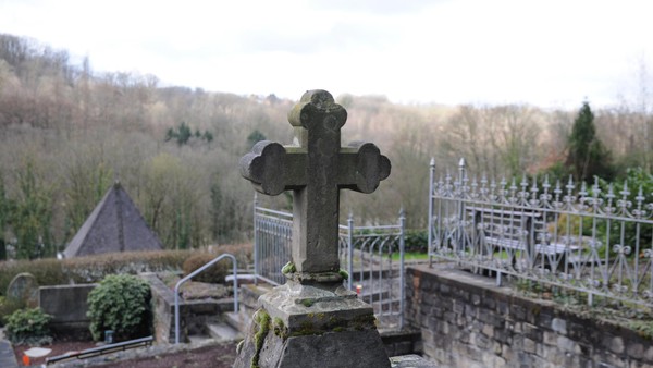 Pater Krementines: Der Teufelsfänger und Wunderheiler von Neviges