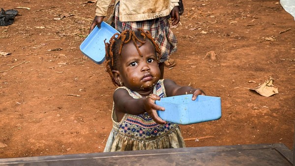 Wenn Hilfe nicht für alle reicht: Velberter in Uganda stoßen an Grenzen