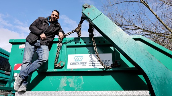 Bei Anruf Container: Neue Firma in Velbert hilft in Rekordzeit beim Entrümpeln