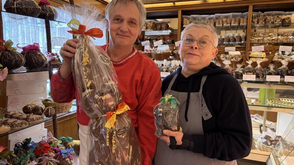 Teure Marken, günstige Handarbeit: So viel kosten Schoko-Osterhasen in Velbert