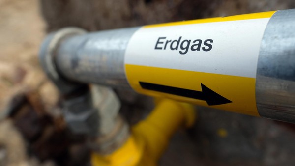 Thyssengas prüft mögliche Undichtigkeit an Gasleitung in Nevigeser Straße