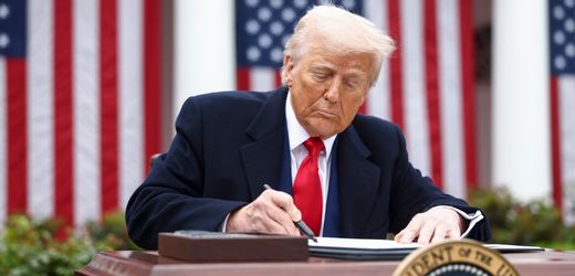 Jetzt will sich Donald Trump auch noch auf den Dollar-Scheinen verewigen