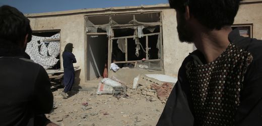 Afghanistan: Taliban werfen Pakistan Luftangriffe in Kabul und Kandahar vor