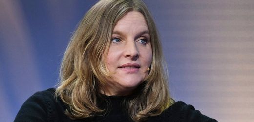 Judith Holofernes kann wegen Stimmstörung nicht mehr singen