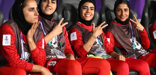 Zwei weitere iranische Teammitglieder erhalten Asyl in Australien