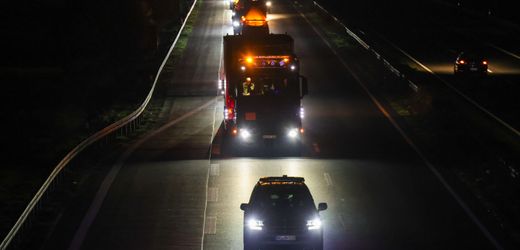 Atommüll: Castor-Transport durch Nordrhein-Westfalen – Proteste und Großeinsatz der Polizei