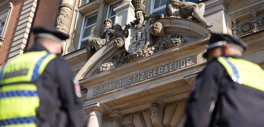 »Letzte Verteidigungswelle«: Prozessauftakt gegen rechtsextreme Gruppe