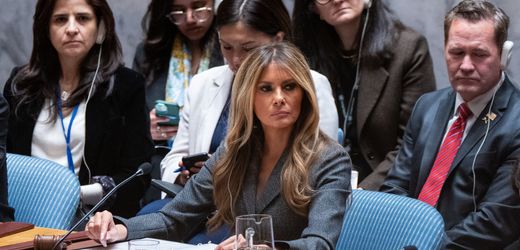 Melania Trump: Der irritierende Uno-Aufritt der First Lady im Video