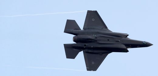 Iran versus Israel: F-35 schießt YAK-130 über Teheran ab
