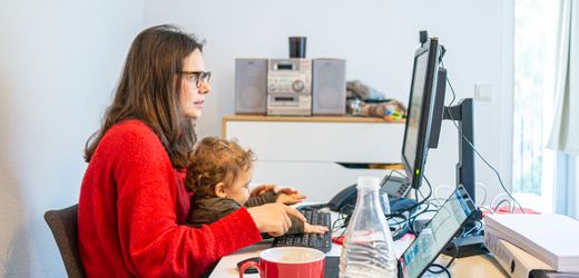 Arbeitsmarkt: Von diesen 3 Faktoren hängt besonders ab, wie viel Frauen arbeiten