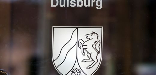 Duisburg: Ehemaliger Chefarzt der Jugendpsychiatrie wegen Missbrauchs angeklagt